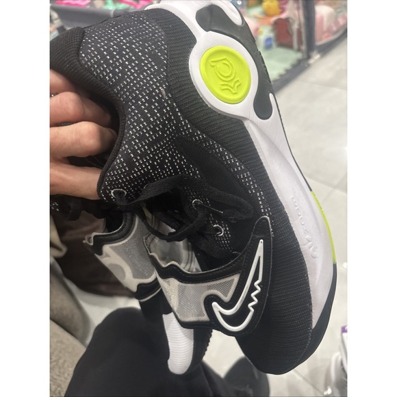 Size 14 - Nike KD Trey 5 X Black Volt - Picture 3 of 6